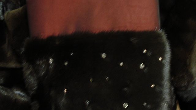 collection 4 strass on mink cuff
